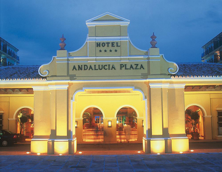 H10 Andalucia Plaza Hotel 12
