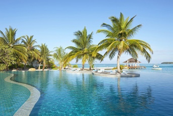 Holiday Inn Resort Kandooma Maldives 2
