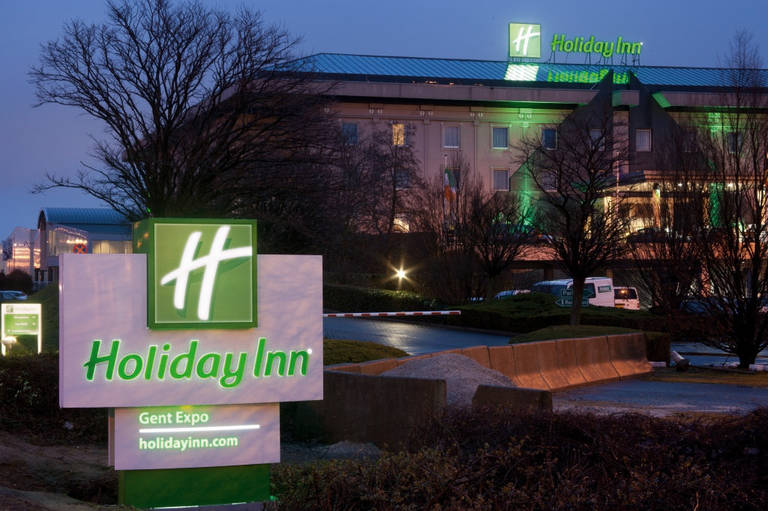 Holiday Inn Expo 1